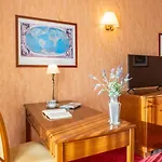 Likoria Hotel