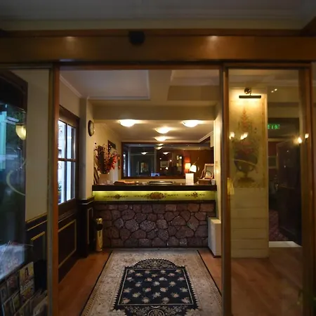 Likoria Hotel 4*