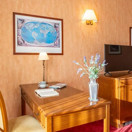 Likoria Hotel