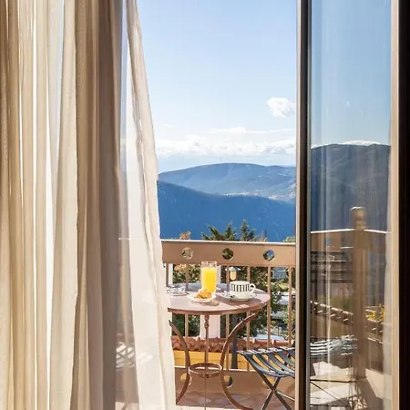 Likoria Hotel