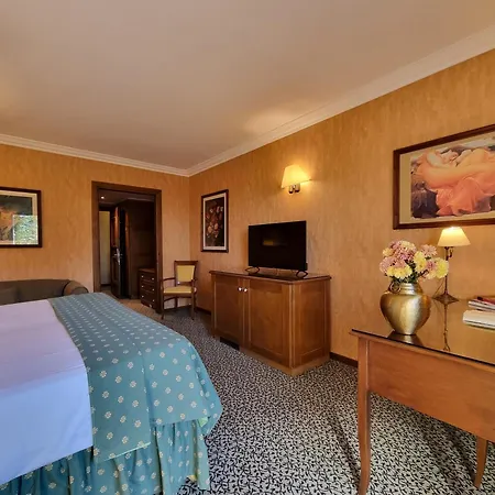 Likoria Hotel