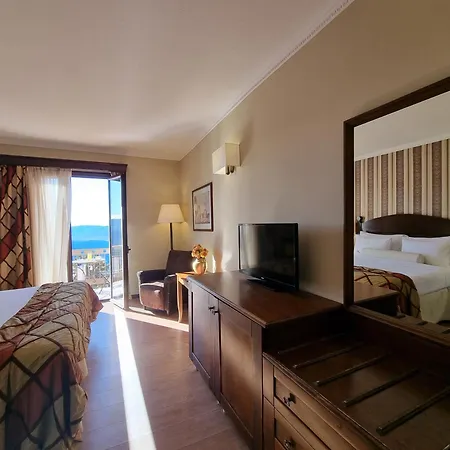 Hotel Likoria 4*