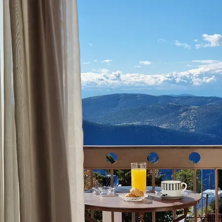 Likoria Hotel 4*
