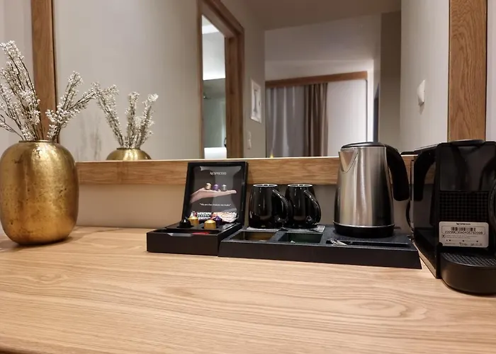 Likoria Αράχωβα