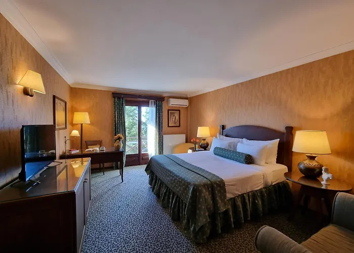 Ξενοδοχείο Likoria 4*