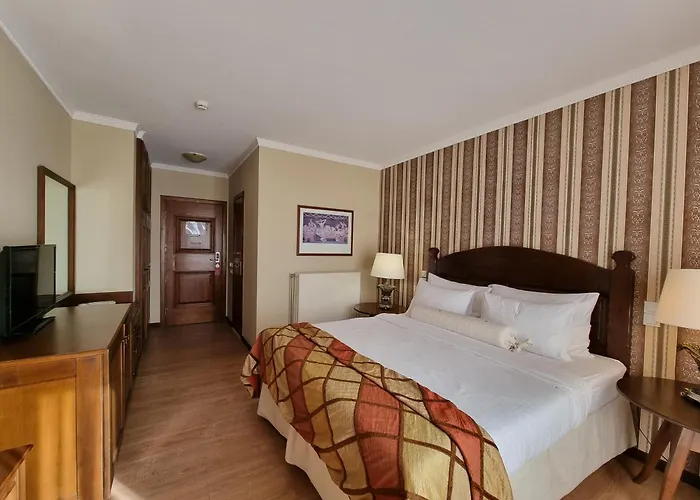 Likoria Ξενοδοχείο Αράχωβα