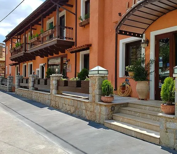 Likoria 4* Αράχωβα